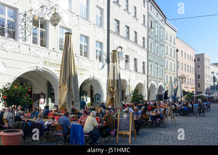 wichtigsten Platz Max-Josefs-Platz, Restaurant, Rosenheim, Oberbayern, Oberbayern, Bayern, Bayern, Deutschland Stockfoto