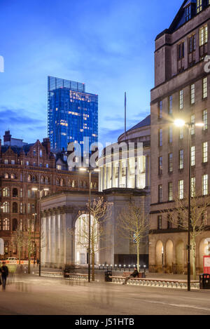 Zentrale Bibliothek und Rathaus, Manchester; England; UK Stockfoto