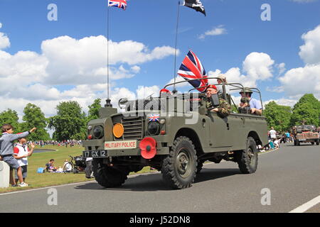 Militärpolizei Landrover. Kastanie Sonntag, 14. Mai 2017. Bushy Park, Hampton Court, London, England, Großbritannien, Vereinigtes Königreich, UK, Europa. Stockfoto