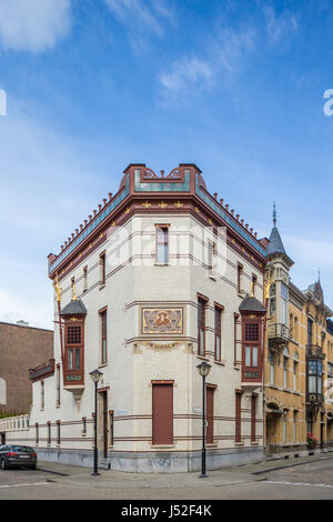 4 Jahreszeiten Gebäude in Zurenborg - Jugendstil-Architektur, Berchem, Antwerpen, Belgien Stockfoto