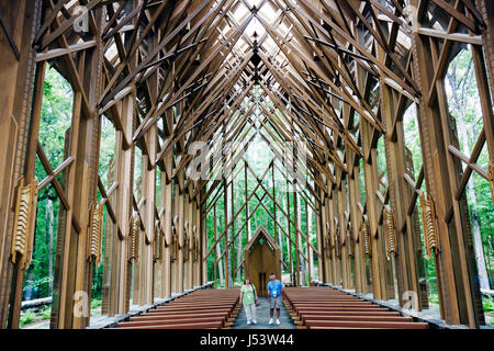 Arkansas Hot Springs, Garvan Woodland Gardens, Anthony Cathedral, Kapelle, Religion, Holz, Glas, Struktur, Designer Jennings & McKee Firm, hohe Decke, 57 Stockfoto
