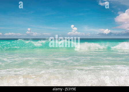 Atemberaubenden blauen Meer in Miami Beach. South Beach Miami Florida. Stockfoto