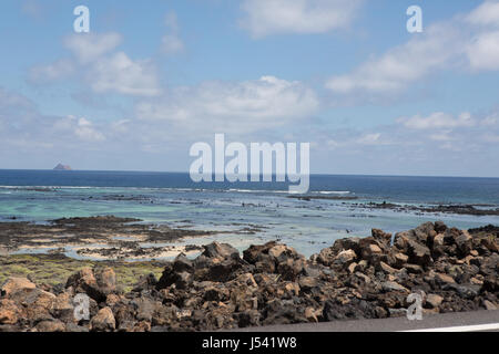 Entlang der Küste nördlich von Lanzarote. Stockfoto