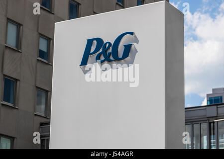 Cincinnati - ca. Mai 2017: Procter & Gamble Unternehmenszentrale. P & G ist eine amerikanische multinationale Consumer Goods Company II Stockfoto