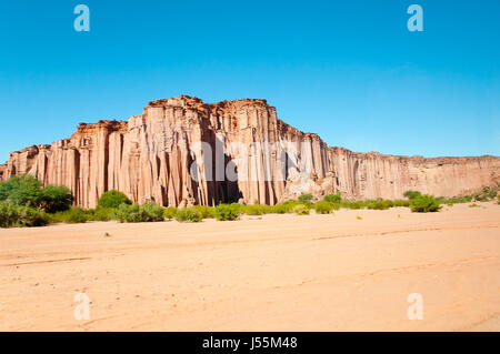 Gotische Kathedrale Rock Formation - Talampaya Nationalpark - Argentinien Stockfoto