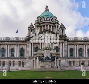 Außenansicht des berühmten Belfast City Hall, Nordirland Stockfoto