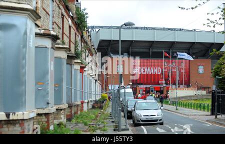 VERLASSENE Häuser in der Nähe von Anfield Road LIVERPOOL Fußball LIVERPOOL FOOTBALL CLUB Anfield Road LIVERPOOL ENGLAND 11. Mai 2014 Stockfoto