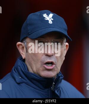 TONY PULIS KRISTALLPALAST MANAGER KRISTALLPALAST MANAGER Stadion von leichten SUNDERLAND ENGLAND 15. März 2014 Stockfoto