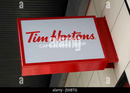 Argyle Street Glasgow 17. Mai 2017. Großbritanniens erste Tim Hortons Outlet nähert sich Fertigstellung im Glasgower Argyle Street vor einem Besuch von Tim Hortons Food Truck später in der Woche. Alan Oliver/Alamy Live-Nachrichten Stockfoto