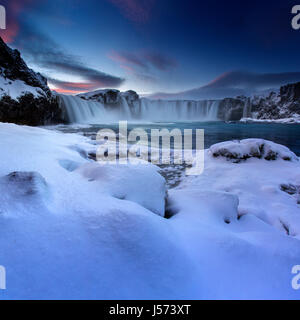 Goðafoss Wasserfall (Wasserfall der Götter) in Nord-Island Stockfoto