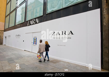 ZARA Shop in Barcelona Spanien ES EU umgerüstet werden Stockfoto