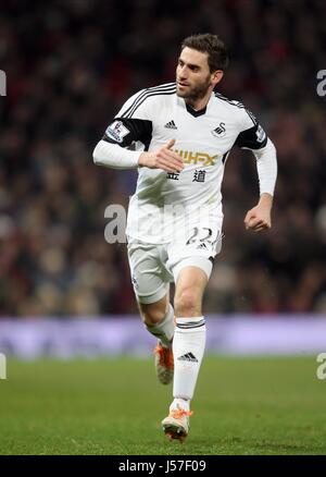 ANGEL RANGEL SWANSEA CITY FC SWANSEA CITY FC OLD TRAFFORD MANCHESTER ENGLAND 11. Januar 2014 Stockfoto