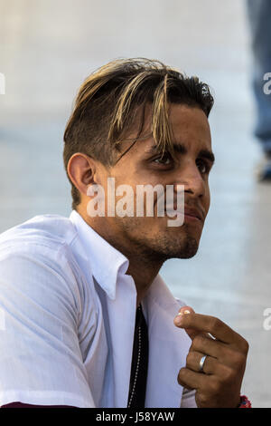 Junger Mann in Kuba Stockfoto