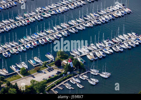 Humber Bay Marina Luftaufnahme des Boot rutscht. Stockfoto