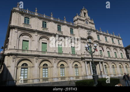 Catania ist die Hauptstadt der Metropole Catania. Universität Catania. siculorum Gymnasium. Sizilien, Italien, Europa Stockfoto