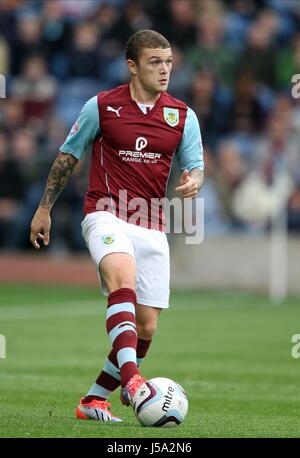 KIERAN TRIPPIER BURNLEY FC BURNLEY FC TURF MOOR BURNLEY ENGLAND 26. Oktober 2013 Stockfoto