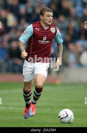 KIERAN TRIPPIER BURNLEY FC BURNLEY FC TURF MOOR BURNLEY ENGLAND 26. Oktober 2013 Stockfoto