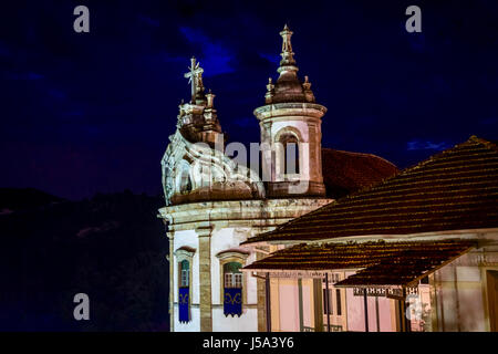 Eine Kirche in Ouro Preto, einem historischen kolonialen Stadt (Unesco Weltkulturerbe), Minas Gerais, Brasilien Stockfoto