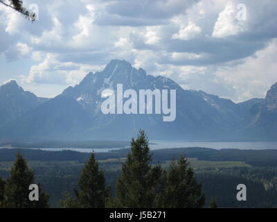 Regenwolken über Mt. Moran Stockfoto