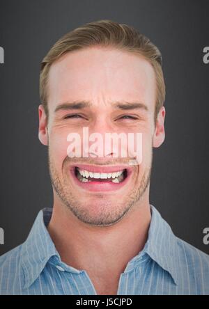 Digitalen Verbund aus Mann Weinen grauen Wand Stockfoto