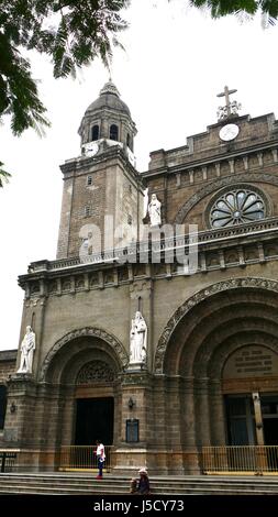 Plaza de Roma ist eines der beiden wichtigsten öffentlichen Plätzen in Intramuros vor Manila Cathedral. Stockfoto