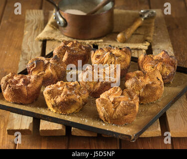 Kouign Amann. Bretonische Gebäck. Frankreich-Essen Stockfoto