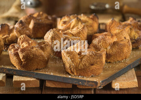 Kouign Amann. Bretonische Gebäck. Frankreich-Essen Stockfoto