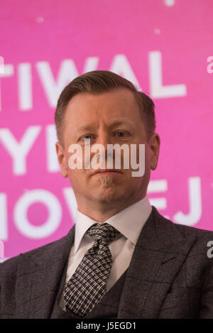 Krakau, Polen. 17. Mai 2017. Abel Korzeniowski, polnischer Komponist besucht eine Pressekonferenz am ersten Tag der 10. Auflage des Krakauer Filmfestival Musik. Bildnachweis: Omar Marques/Pacific Press/Alamy Live-Nachrichten Stockfoto