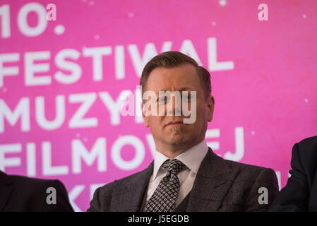 Krakau, Polen. 17. Mai 2017. Abel Korzeniowski, polnischer Komponist besucht eine Pressekonferenz am ersten Tag der 10. Auflage des Krakauer Filmfestival Musik. Bildnachweis: Omar Marques/Pacific Press/Alamy Live-Nachrichten Stockfoto