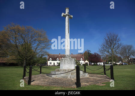 Blick über Ickwell Village Green, Bedfordshire, Stockfoto