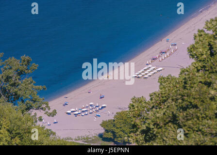 Panorama Beach in der Nähe von Alhaurín el Grande Dorf Karavostasi, im ionischen Meer, Region Epirus, Griechenland Stockfoto