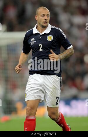 ALAN HUTTON Schottland LONDON UK 14. August 2013 Stockfoto