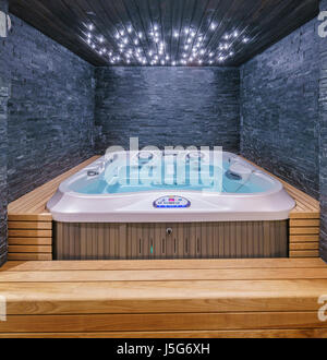 Indoor Whirlpool, Beana Laponia Hotel, Lappland, Schweden Stockfoto