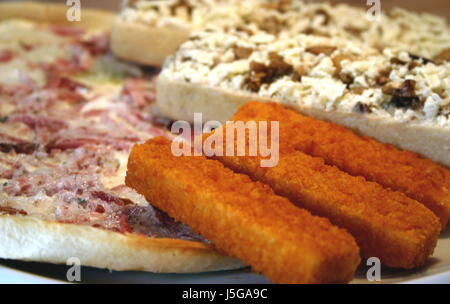 Lebensmittel Nahrungsmittel Gesundheit insalubrious Verbrauch Fisch eingefroren Küche Küche kochen Stockfoto