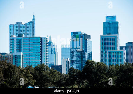 Skyline von Austin Texas USA aus dem Great Lawn Zilker Park. Stockfoto