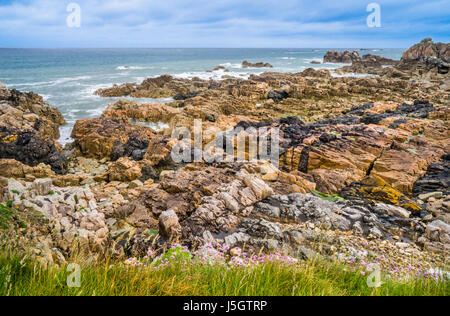 Frankreich, Bretagne, commune de Plougrescant, Le Gouffre de Plougrescant im Département Côtes-d ' Armor, landschaftlich reizvoll, felsigen Ärmelkanal Küste Landschaft n Stockfoto