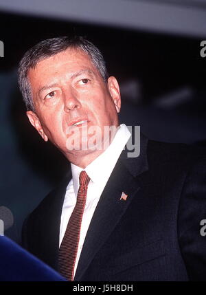 1. Januar 2011 - K22963AR-WTC-Angriff-Pressekonferenz. PIER 92 NYC 09/21/01.FBI DIREKTOR ROBERT MUELLER. ATTORNEY GENERAL JOHN ASHCROFT. ANDREA RENAULT / 2001 Credit: Kugel-Photos/ZUMAPRESS.com/Alamy Live-Nachrichten Stockfoto