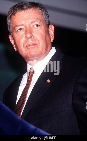 1. Januar 2011 - K22963AR-WTC-Angriff-Pressekonferenz. PIER 92 NYC 09/21/01.FBI DIREKTOR ROBERT MUELLER. ATTORNEY GENERAL JOHN ASHCROFT. ANDREA RENAULT / 2001 Credit: Kugel-Photos/ZUMAPRESS.com/Alamy Live-Nachrichten Stockfoto