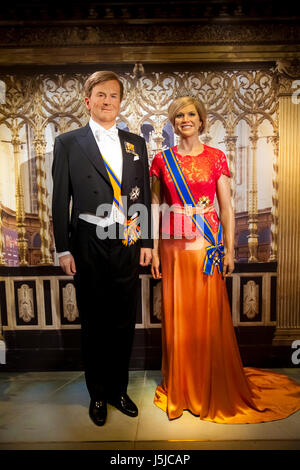 Amsterdam, Niederlande - März 2017: Wachsfigur des niederländischen Königshauses in Madame Tussauds Wachsfigurenkabinett in Amsterdam, Niederlande Stockfoto