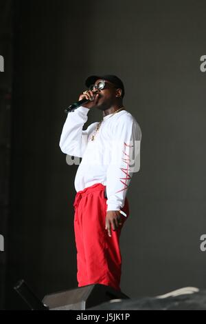 Skepta gesehen durchführen mit jungen Lord Shorty und Frisco und bei Coachella Wochenende 1 Tag 2 Featuring: Skepta wo: Indio, Kalifornien, USA bei: 17. April 2017 Credit: WENN.com Stockfoto