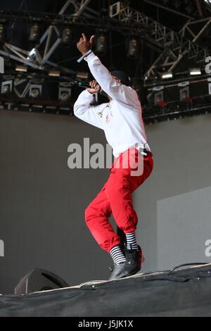 Skepta gesehen durchführen mit jungen Lord Shorty und Frisco und bei Coachella Wochenende 1 Tag 2 Featuring: Skepta wo: Indio, Kalifornien, USA bei: 17. April 2017 Credit: WENN.com Stockfoto