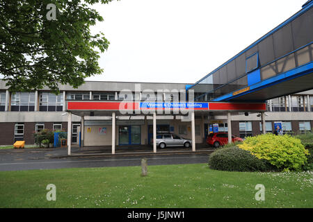 Die Gräfin von Chester Hospital in Chester als Polizei haben eine Untersuchung nach einer Reihe von toten Babys in einem Krankenhaus eingeleitet. Stockfoto