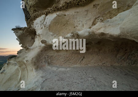 Stadt Bakla in Bakhchysarai Raion, Crimea Höhle. Stockfoto