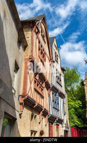 Traditionelle Fachwerk Häuser in der Altstadt von Nantes, Frankreich Stockfoto