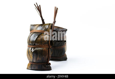 Mytisches, traditionelles chinesisches Essen, isoliert auf weiss Stockfoto