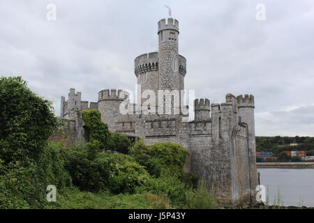 BlackRock Castle ist eine Zinnen Festung befindet sich bei Blackrock, ca. 2 km vom Zentrum von Cork City am Ufer des Flusses Lee in Irland Stockfoto