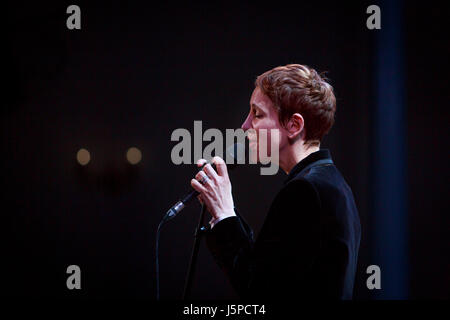 Edinburgh, Schottland. 17. Mai 2017. Stacey Kent führt auf der Bühne The Queen Hall Theatre in Edinburgh. Pako Mera/Alamy Live-Nachrichten Stockfoto