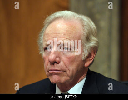 Washington, DC - 14. Januar 2009--US-Senator Joseph I. Lieberman (unabhängige Demokraten Connecticut), Vorsitzender, United States Senate Committee on Governmental Affairs, Fragen Peter Orszag auf seiner Ernennung zum Direktor des Office of Management und Budget (OMB) in Washington, DC am Mittwoch, 14. Januar, 2009.Credit and Homeland Security: Ron Sachs/CNP/MediaPunch Stockfoto