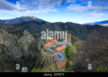 Frankreich, Pyrenäen Orientales Casteil, Saint Martin du Canigou abbey Stockfoto