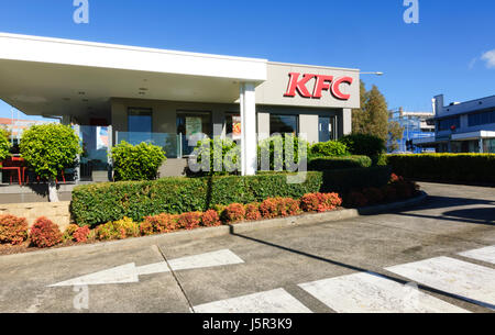 Außerhalb einer Fahrt durch KFC Outlet, New-South.Wales, NSW, Australien Stockfoto